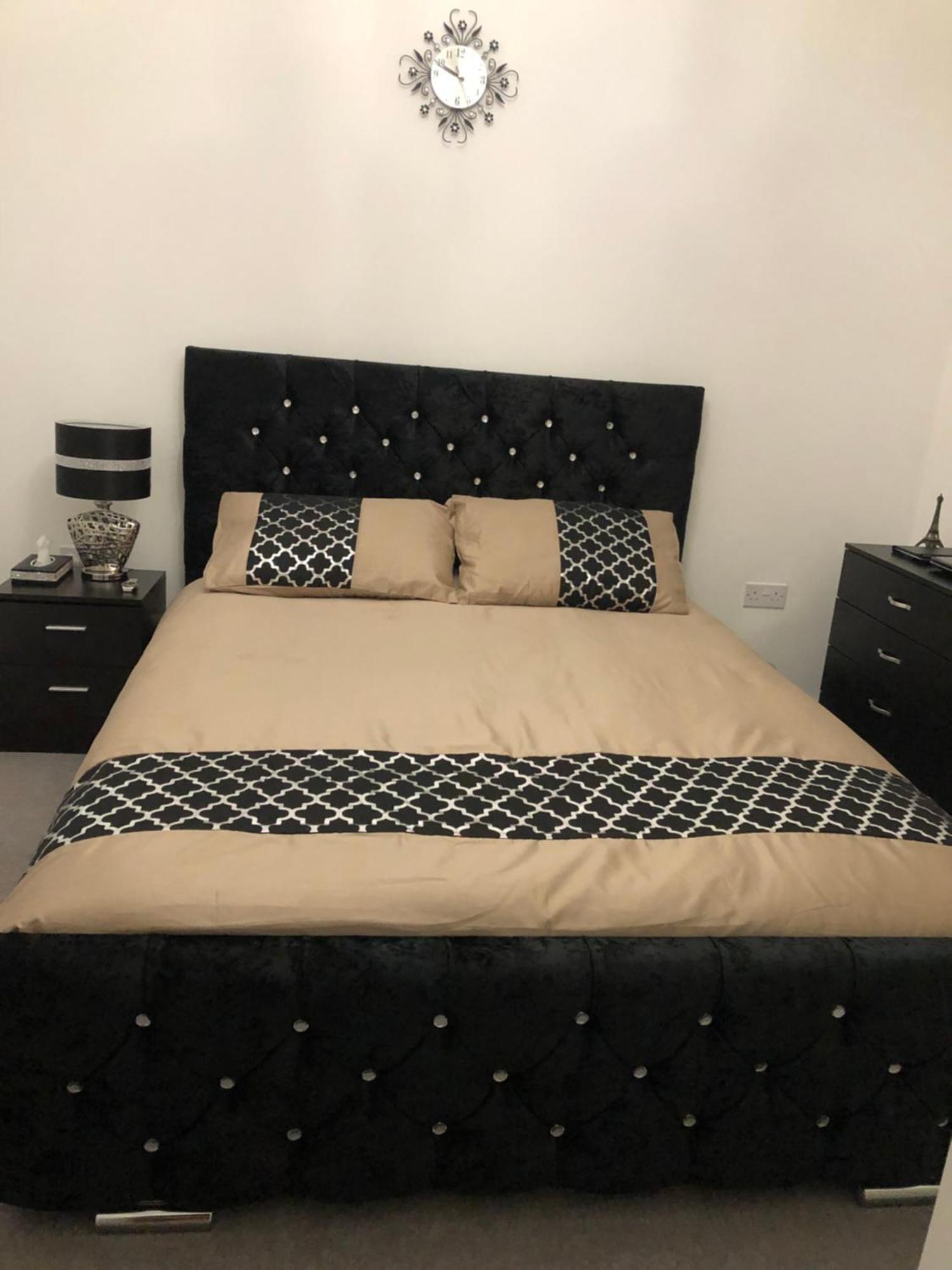Luxury Kingsize Bedroom With Private Bathroom Northolt  외부 사진